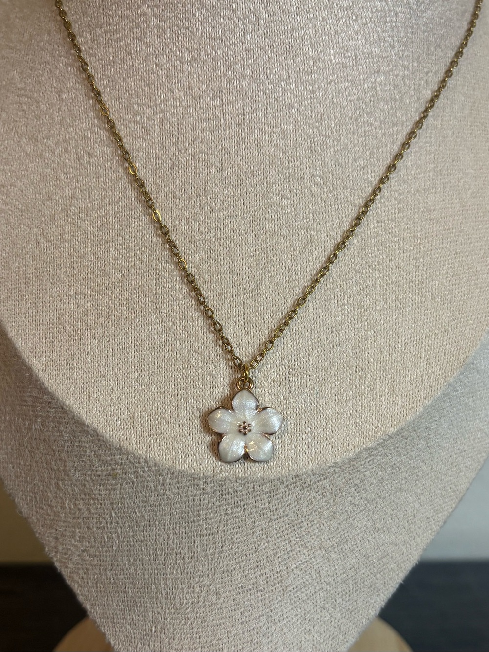 Handmade Gold/White Cherry Blossom Flower Necklace